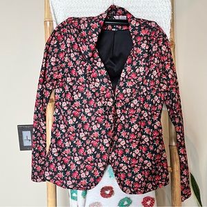 FREE W BUNDLE Rose blazer size medium
